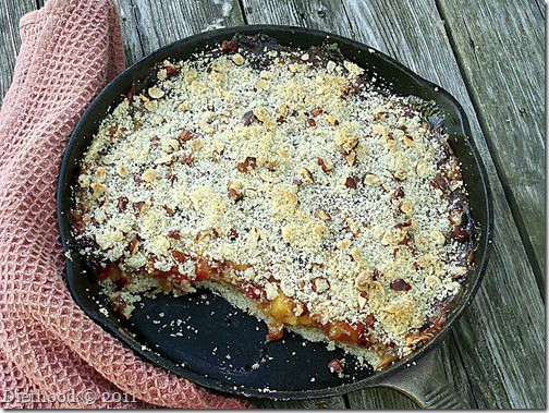 DSC06308 thumb Skillet Baked Peach and Cherry Cobbler