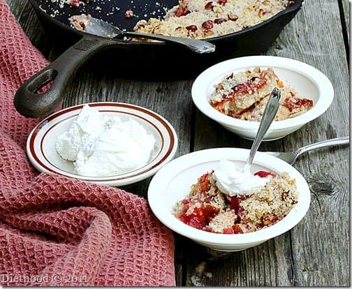 DSC06331 thumb Skillet Baked Peach and Cherry Cobbler