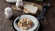Slow Cooker Creamy Chicken Pasta | www.diethood.com | #recipe #slowcookerrecipe #chickenrecipe #pastarecipe via @diethood