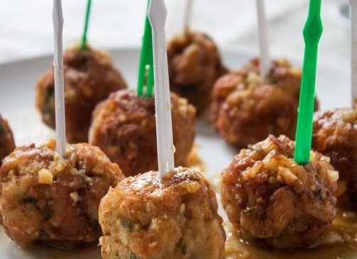 Cashew Chicken Meatballs | www.diethood.com | #recipe #appetizer #chicken #meatballs
