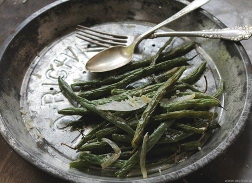 Roasted Green Beans | www.diethood.com | #recipe #vegetables #sidedish