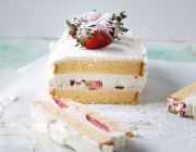 Strawberries and Cream Ice Cream Cake | www.diethood.com | #icecream #strawberries #recipe #cake