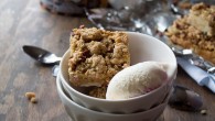 Apple Oat Bars | www.diethood.com | #apples #dessert #healthy #oats