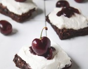 Black Forest Brownies | www.diethood.com | #recipe #brownies #blackforest #cherries