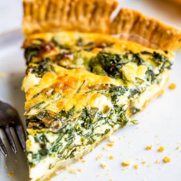 Easy Vegetarian Spinach Quiche Recipe | Diethood