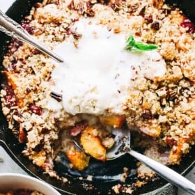 Cherry Peach Brown Betty Recipe - Delicious and easy to make skillet-baked Brown Betty packed with juicy peaches and sweet cherries!