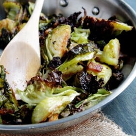 Roasted Brussel Sprouts with Bacon | www.diethood.com | #vegetables #recipe #christmas #sidedish