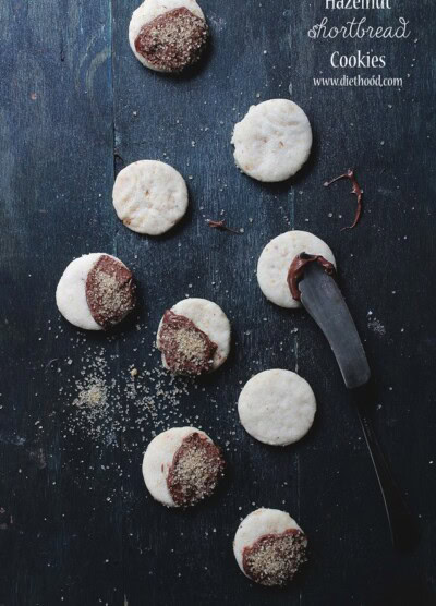 Hazelnut Shortbread Cookies | www.diethood.com | #recipe #cookies #shortbread #nutella