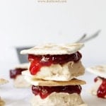 Saltines Peanut Butter and Jelly Cheesecake Sandwiches | www.diethood.com | #recipe #cheesecake #peanutbutter