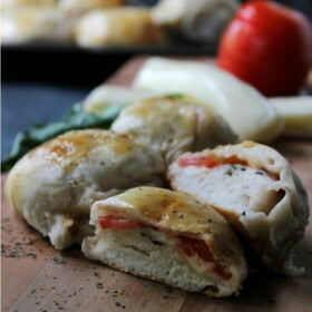 Caprese Pizza Rolls | www.diethood.com | Soft and flavorful ready-to-bake biscuits filled with a delicious Caprese mixture of sliced tomatoes, shredded mozzarella, and basil. | #recipe #pizza #caprese