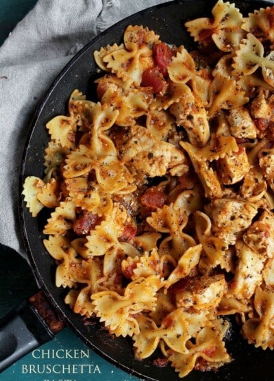 Chicken Bruschetta Pasta | www.diethood.com | #shop #kraftrecipemakers