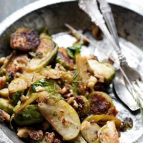 Brussels Sprouts Salad with Apples and Candied Walnuts | www.diethood.com