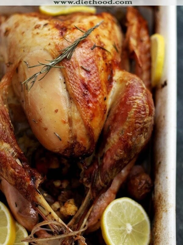 Rosemary Lemon Roasted Turkey | www.diethood.com