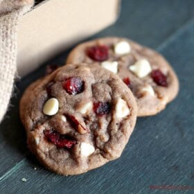 Cranberry White Chocolate Chip Nutella Cookies | www.diethood.com