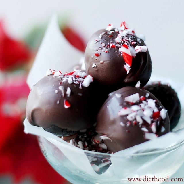 Peppermint Raspberry Chocolate Oreo Cookie Balls | www.diethood.com