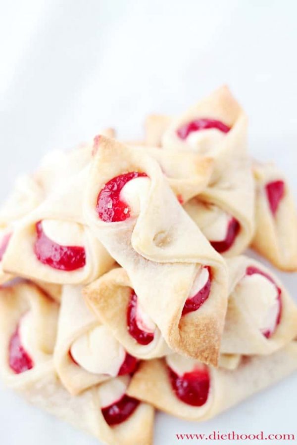 Easy Strawberry Cream Cheese Pastries | Diethood