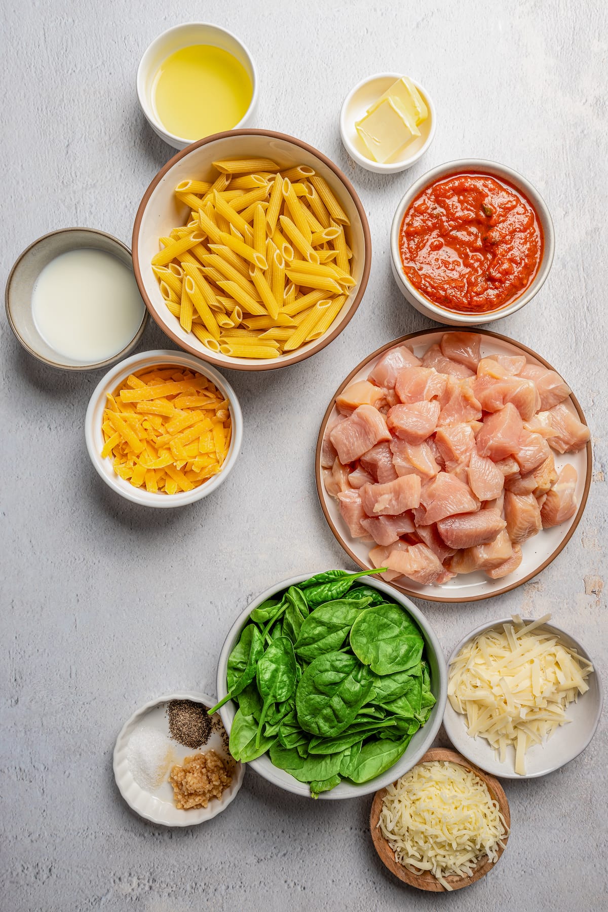 The ingredients for a chicken pasta bake.