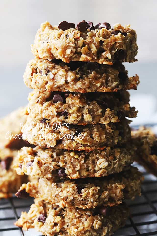 Banana Oats Chocolate Chip Cookies - Delicious, healthy cookies made with just 4 ingredients; bananas, oats, honey and chocolate chips!