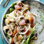 Dijon Potato Salad with Mushrooms and Onions | www.diethood.com | This delicious potato salad with mushrooms and onions, tossed with a beautiful, tangy dijon mustard dressing, is one of my family's favorite side-dish salads. | #potatoes #recipe #potatosalad #salad