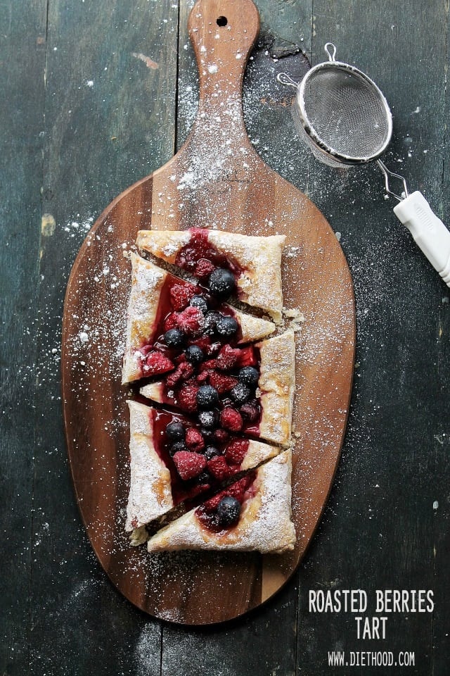 Roasted Berries Tart | www.diethood.com | This Roasted Berries Tart, made with puff pastry and fresh berries, is sweet, tart, impressive, and best of all, quick and easy! | #recipe #berries #dessert