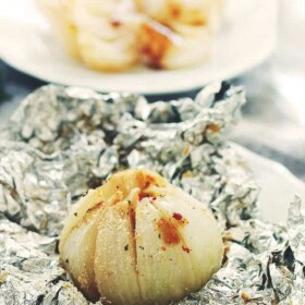 Grilled Blooming Onion | www.diethood.com | Your favorite steakhouse appetizer, healthified! | #recipes #appetizers #healthy