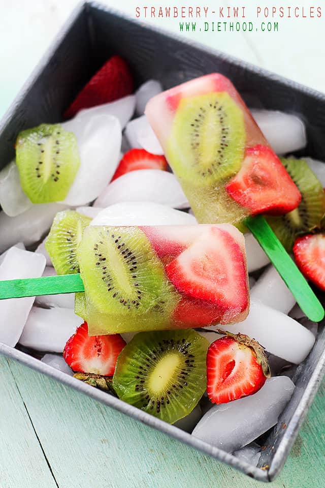 Strawberry Kiwi Popsicles | www.diethood.com | Super easy, delicious, and healthy! | #recipes #popsicles #healthyrecipes