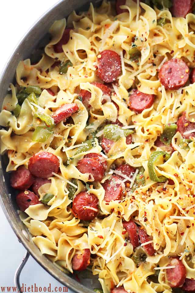 One-Pot Sausage and Noodles | www.diethood.com | Quick and easy, one-pot dinner with egg noodles, turkey sausage and fresh vegetables.