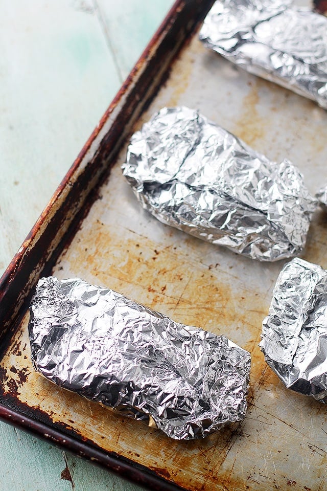 Italian Chicken and Vegetables In Foil | www.diethood.com | Flavorful, incredibly moist chicken baked in foil with peppers, onion, garlic, fresh herbs and Italian Dressing.