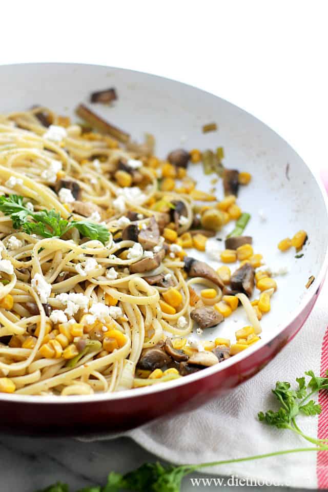 Leek and Mushroom Fettuccine with Corn and Feta | www.diethood.com | If you're looking for a super delicious, yet easy-to-make pasta recipe to add to your weekly recipe rotation, try this Leek and Mushroom Fettuccine Pasta Dinner! 