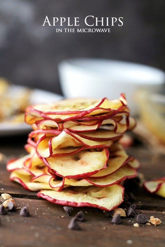 Apple Chips – Thin and crispy Apple Chips made in the microwave! All you need is a few minutes before you can devour this delicious and super healthy Fall snack. 