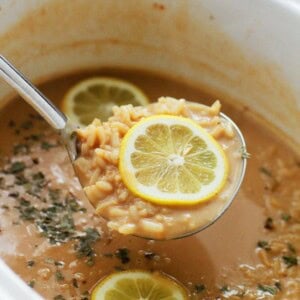 Crock Pot Lemon Rice Soup | www.diethood.com | Made with lemon juice, rice and eggs, this Lemon Rice Soup is my family's favorite! Set it in the Crock pot and walk away!