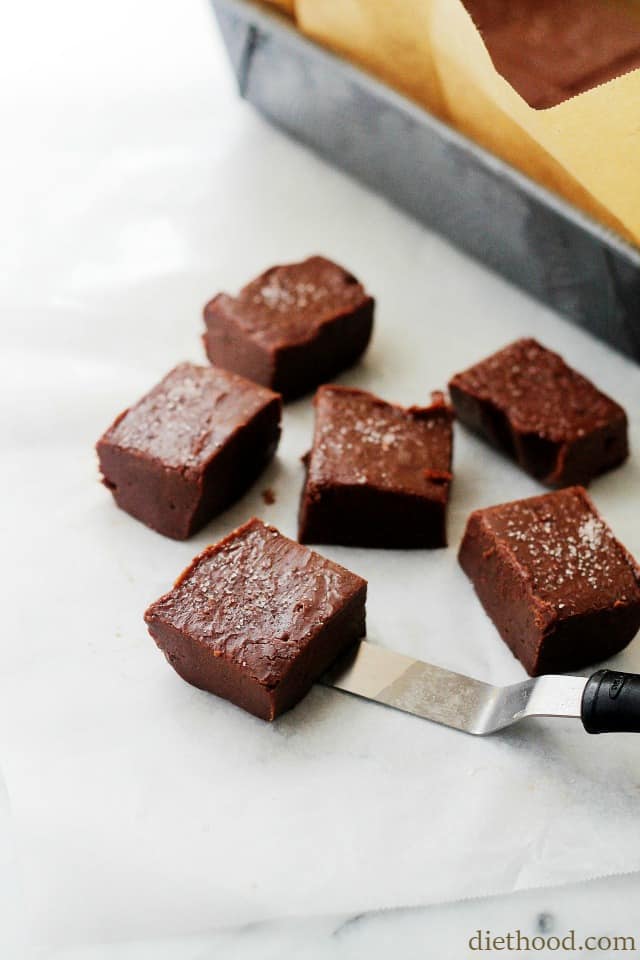 Spicy Mexican Hot Chocolate Fudge | www.diethood.com | With a little cayenne pepper, chili powder and lots of cinnamon, this fudge is spicy, delicious, chocolaty and EASY! 