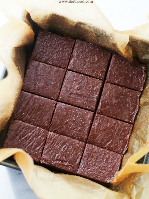 Spicy Mexican Hot Chocolate Fudge | www.diethood.com | With a little cayenne pepper, chili powder and lots of cinnamon, this fudge is spicy, delicious, chocolaty and EASY!