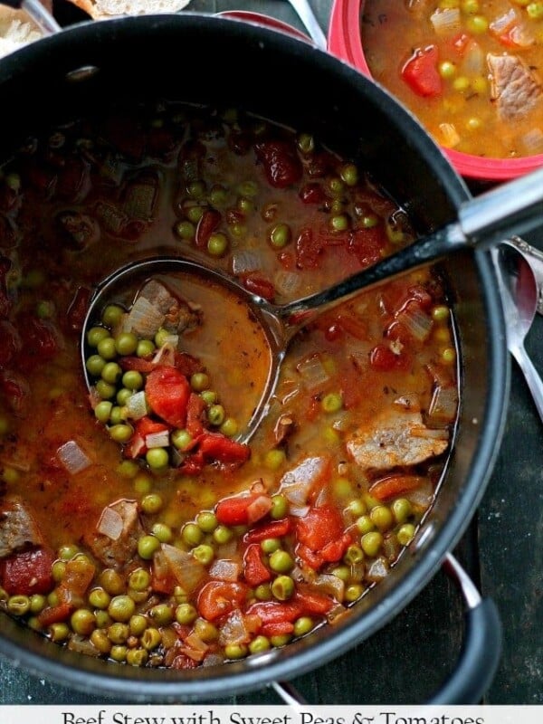 Beef Stew with Sweet Peas and Tomatoes | www.diethood.com | Flavorful, hearty beef stew with sweet peas and tomatoes.