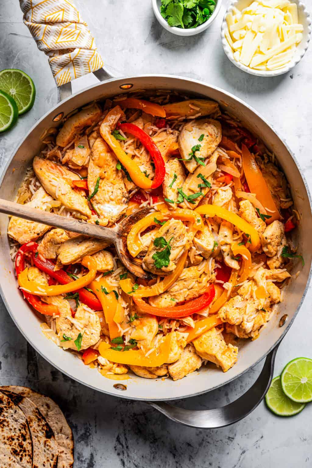 Chicken Fajita Bowls | Diethood