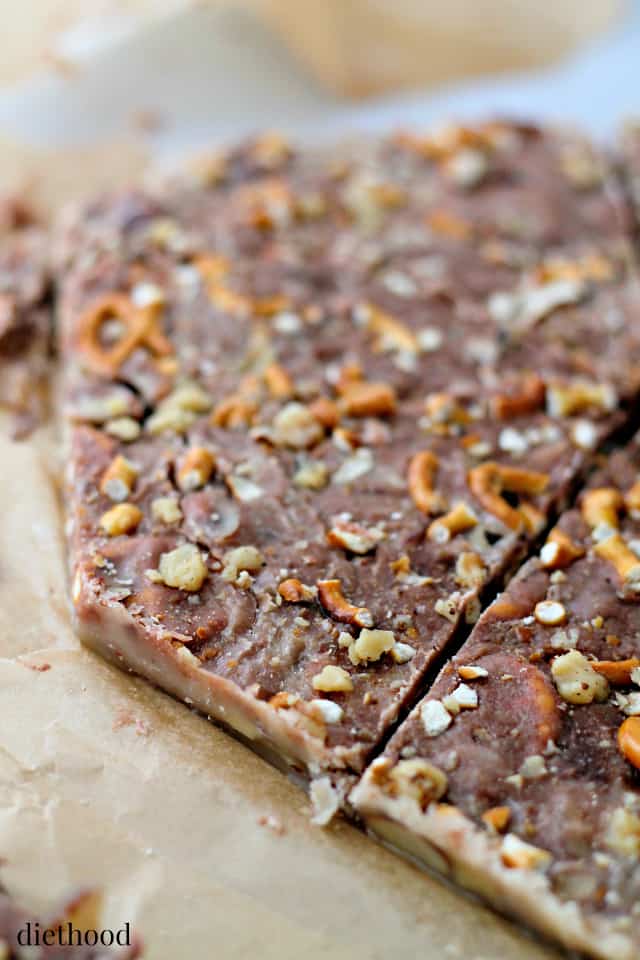 Coffee and Chocolate Almond Toffee | www.diethood.com | Quick and easy homemade Toffee with almonds, pretzels and coffee.