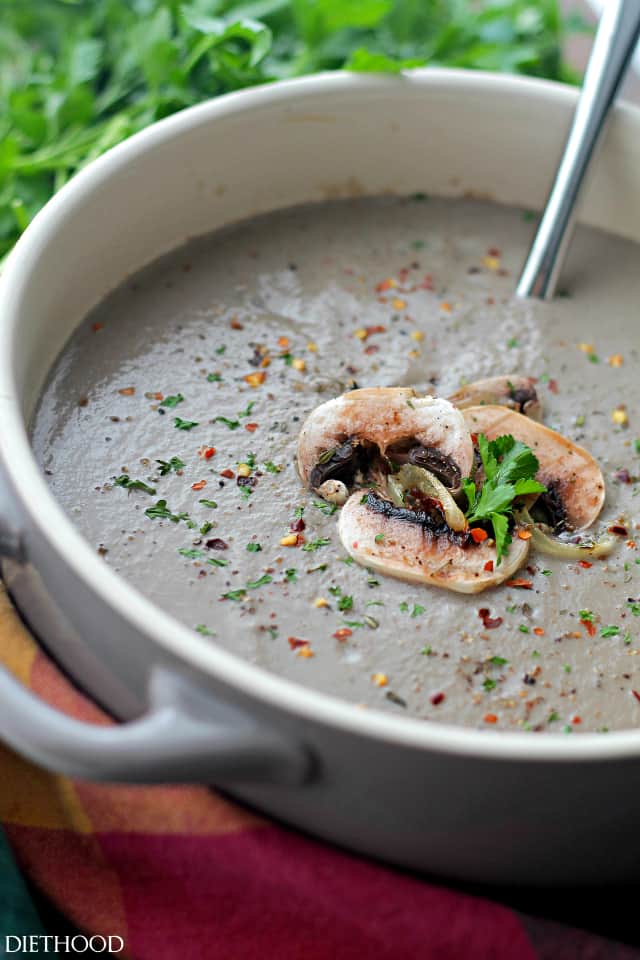 Roasted Creamy Mushroom Soup | www.diethood.com | Loaded with roasted mushrooms, garlic and parmesan cheese, this Mushroom Soup is creamy, rich and delicious.