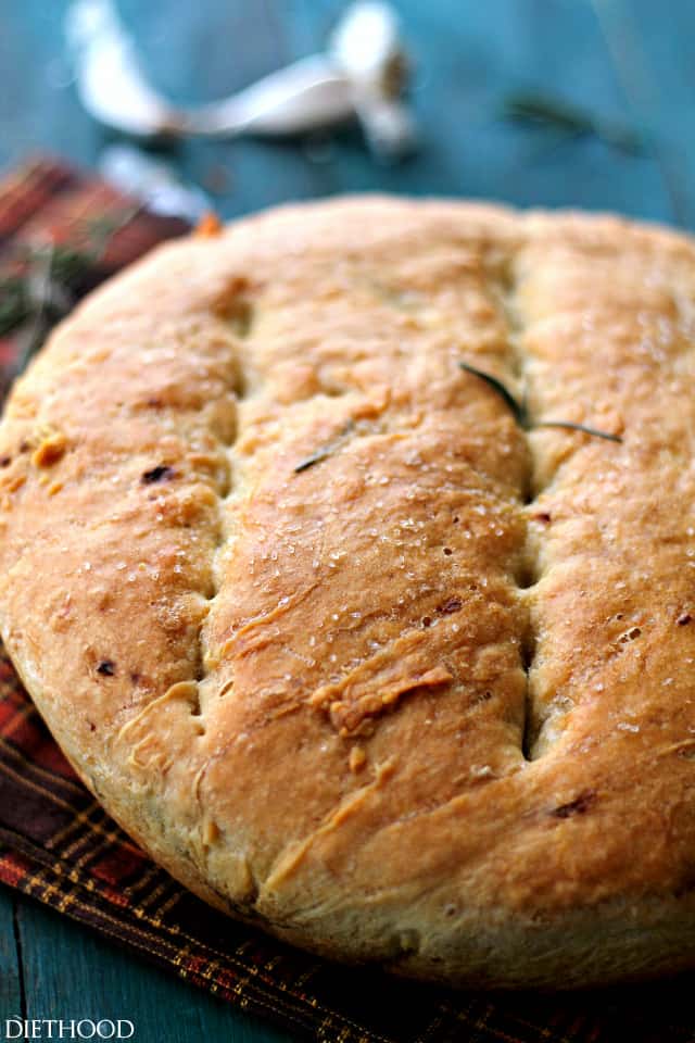 Rosemary and Garlic No-Knead Skillet Bread | www.diethood.com | Warm, homemade and incredibly flavorful no-knead bread that is so easy to prepare, you'll want to make it again and again!
