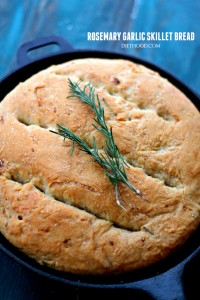 Rosemary and Garlic No-Knead Skillet Bread | www.diethood.com | Warm, homemade and incredibly flavorful no-knead bread that is so easy to prepare, you'll want to make it again and again!