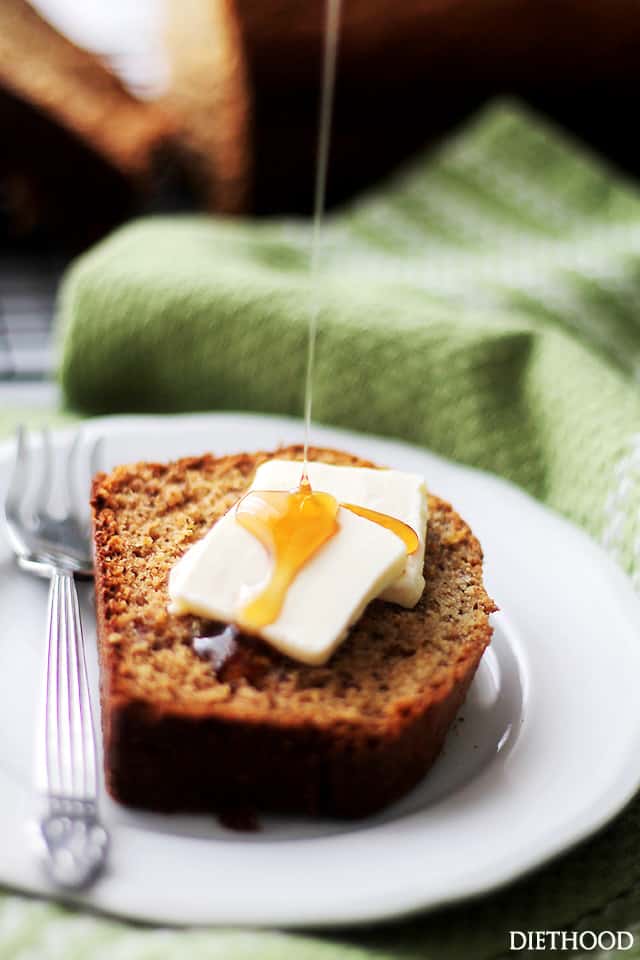 Whole Wheat Banana Bread with Coconut Oil | www.diethood.com | A delicious and super moist banana bread made healthier using whole wheat flour, sweet bananas, and coconut oil. No mixer needed!