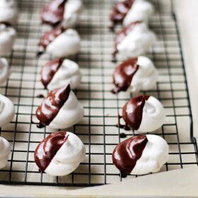 Black and White Meringue Cookies | www.diethood.com | Sweet, light and crisp, these Meringue Cookies are so wonderful and so delicious, they practically melt in your mouth!