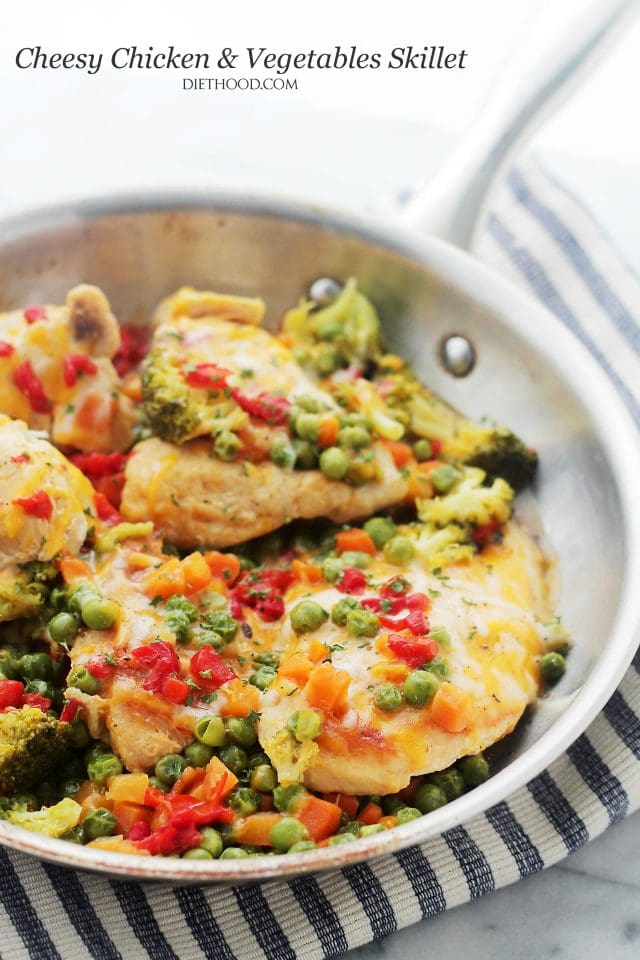 Cheesy Chicken and Vegetables Skillet
