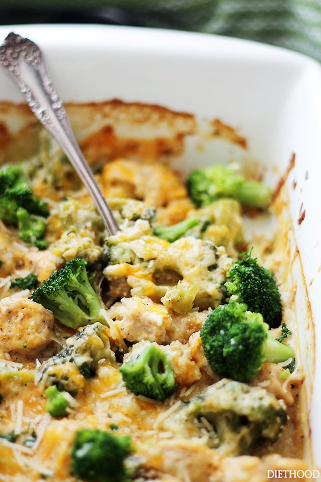 Broccoli and Cheese Chicken Quinoa Casserole | www.diethood.com | Light and creamy casserole filled with broccoli, chicken, quinoa and cheese!
