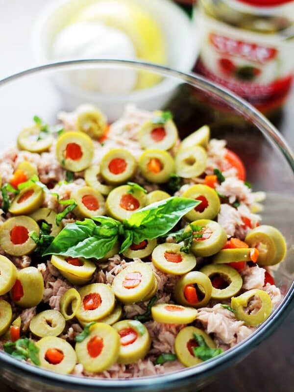Tuna Pasta Salad with Pimiento-Stuffed Olives | www.diethood.com | A delicious pasta salad tossed together with chunks of tuna, pimiento-stuffed olives, cherry tomatoes and a super flavorful lemon-garlic vinaigrette.
