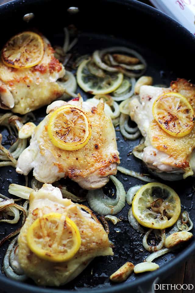 One Pot Lemon-Garlic Chicken and Veggies | www.diethood.com | Tender, garlicky, seared chicken thighs baked with sweet peppers, onions and tomatoes.