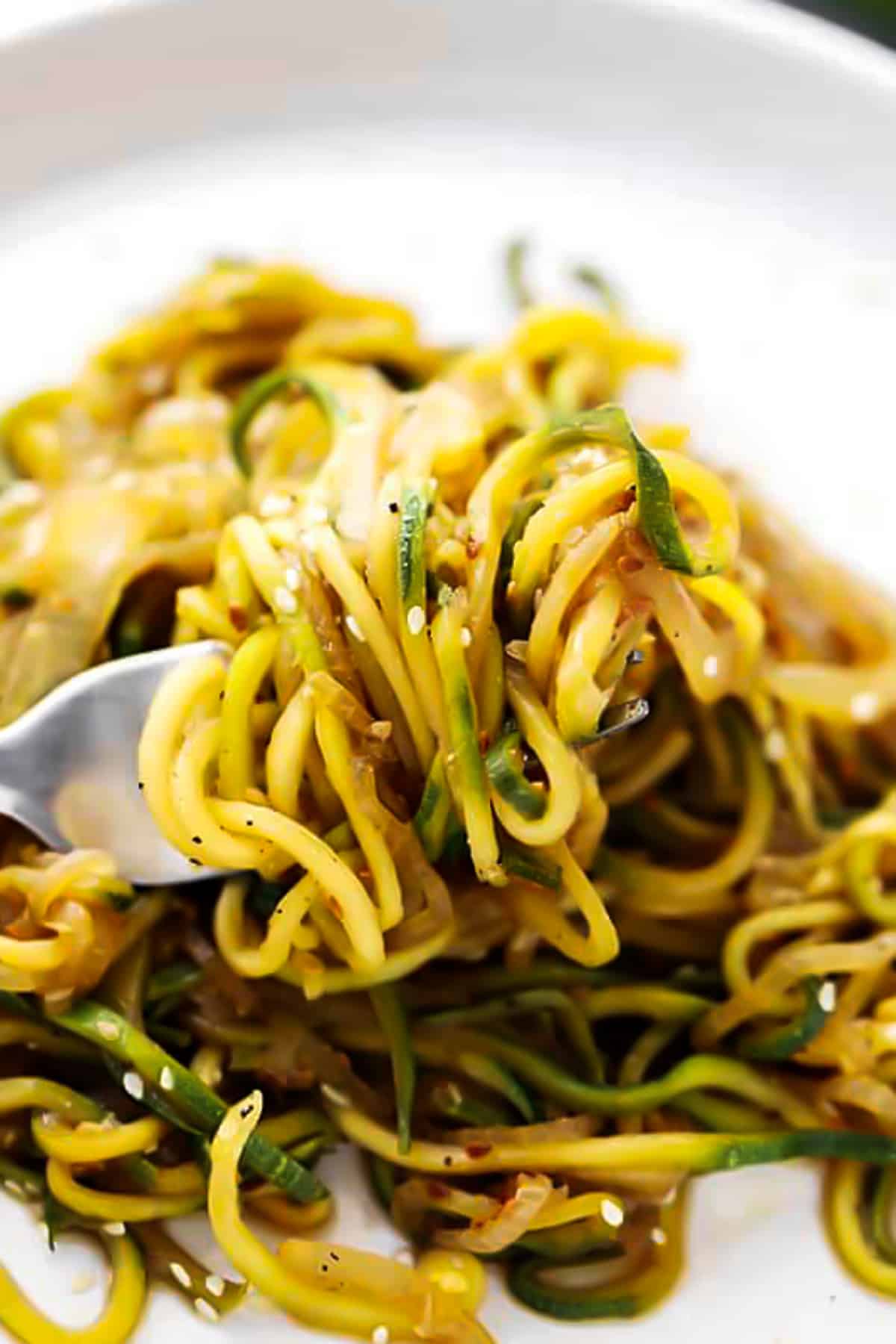 How to make veggie noodles with a spiralizer - CNET