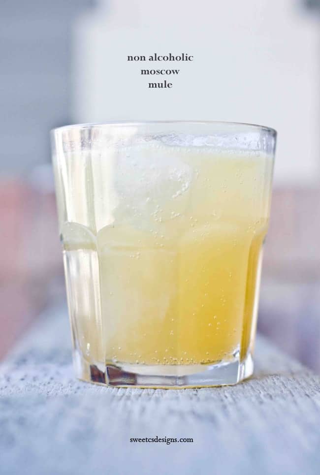 Non-alcoholic Moscow Mule in a glass