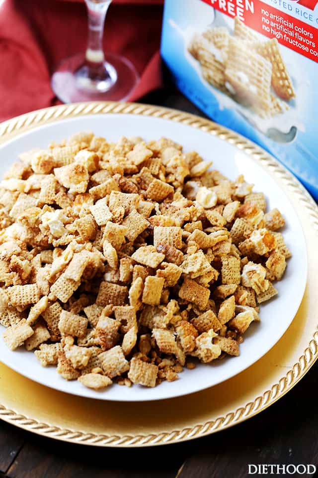 White Chocolate Truffles Avalanche Chex Mix - A glamorous take on the classic Chex™ Mix with the delightfully sweet flavors of white chocolate truffles, cookie butter, soft marshmallows and crunchy gold edible glitter.