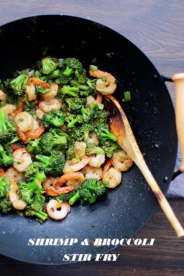 Shrimp and Broccoli Stir Fry | www.diethood.com | Sweet and sour, garlicky and delicious, this Shrimp and Broccoli Stir Fry is so easy to make and it only takes 20 minutes from start to finish!
