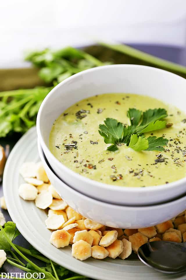 Roasted Garlic and Asparagus Soup - Deliciously creamy, yet healthy and easy to make soup with roasted garlic and asparagus.